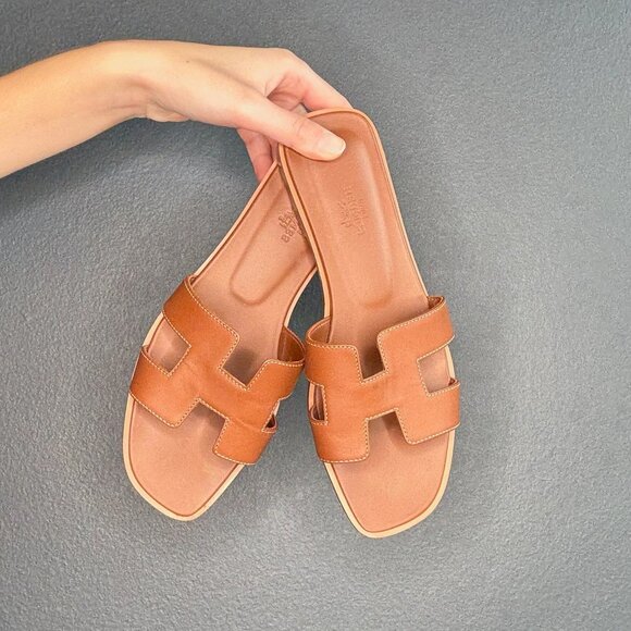 Hermes Oran Sandals - Picture 2 of 3